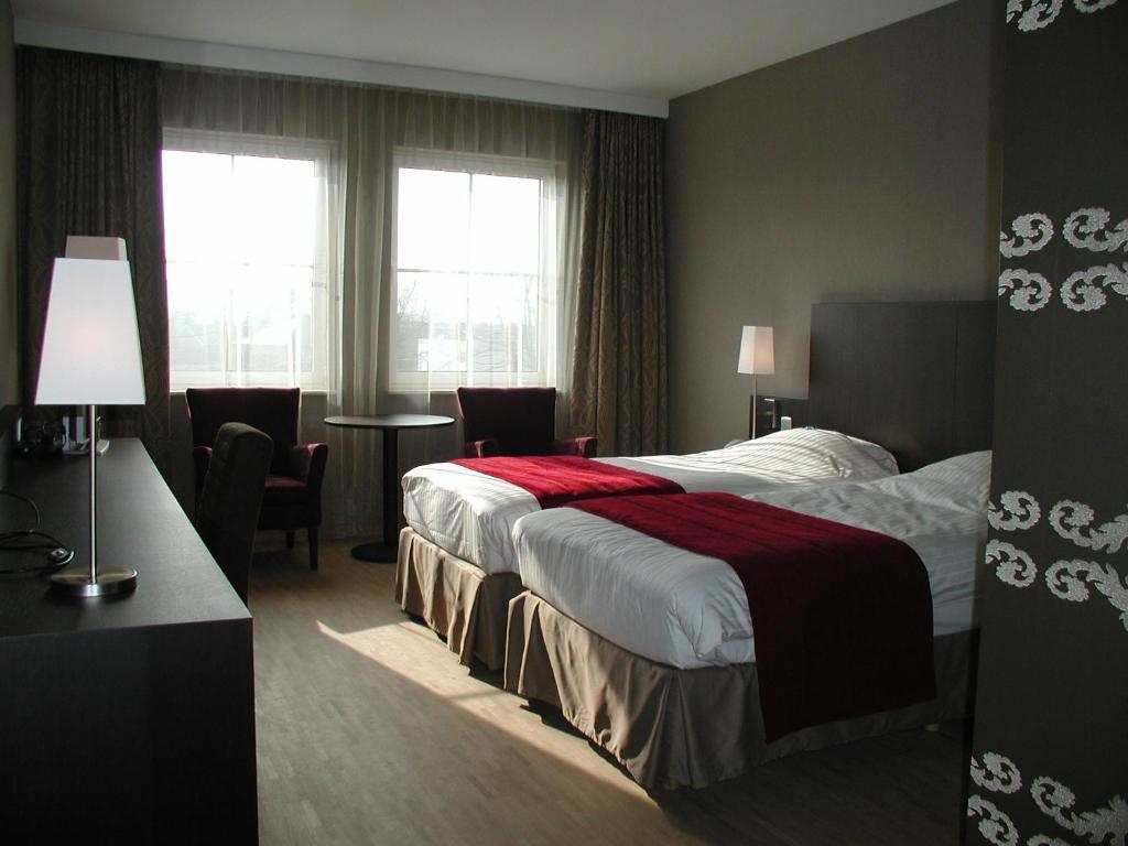 Biznis Hotel Локерен Экстерьер фото